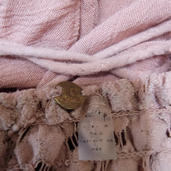 Free People Adella Mini Dress XS Lace Layered Bohemian Boho Beachy Rose - Picture 3 of 6